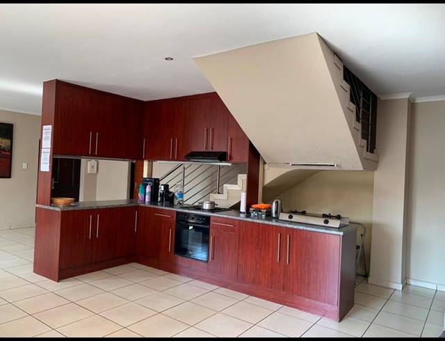 4 BEDROOM PROPERTY TO RENT IN STONERIDGE
